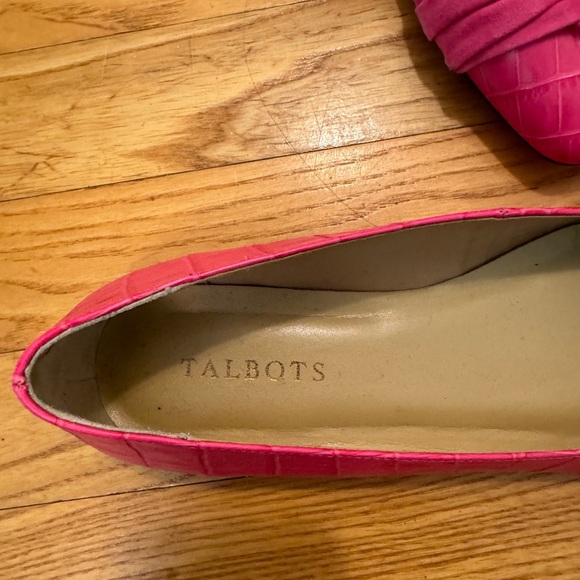 Talbots Pink Croc Flats EUC Sz 8 - Picture 3 of 7